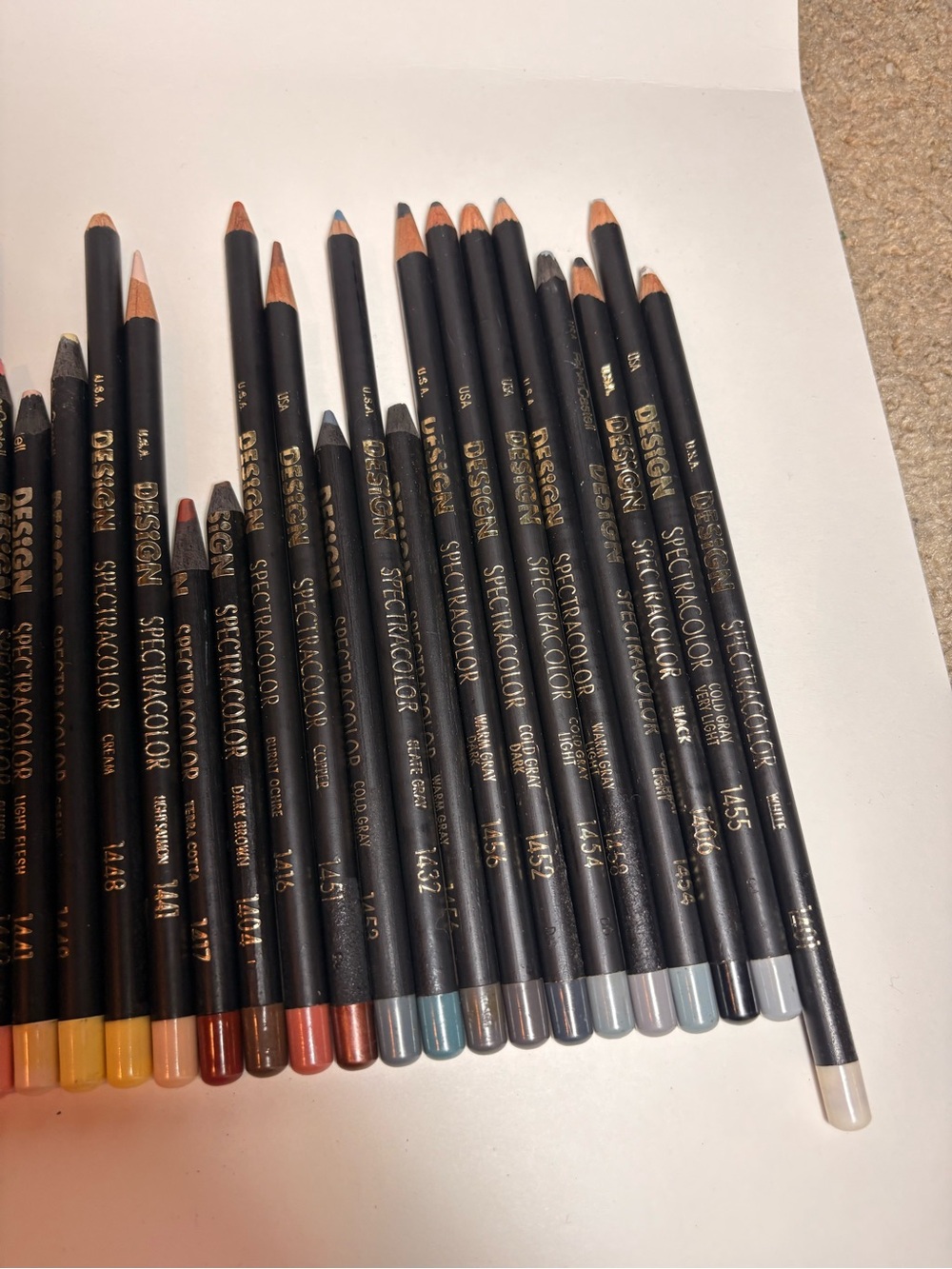 Vintage Faber-Castell Design Spectracolor Pencil Set Assorted Colors 50 of 60 - Picture 9 of 9